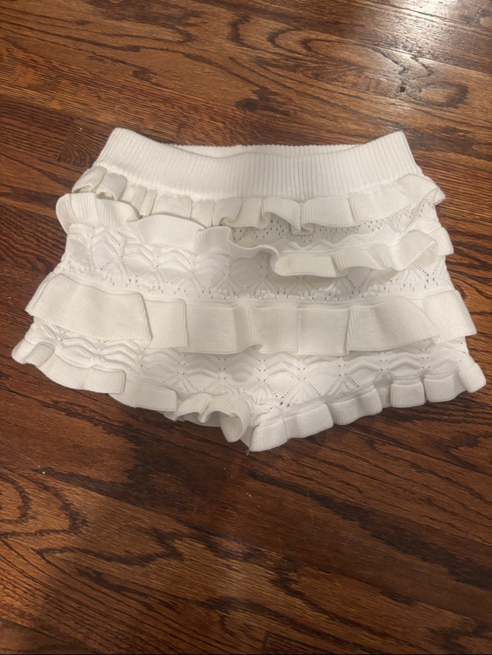 Edikted White Ruffled Knit Shorts